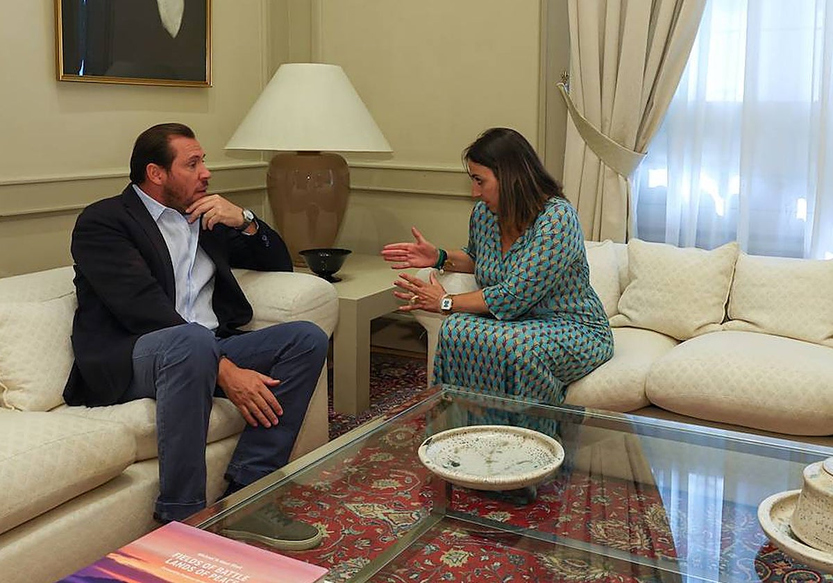 Óscar Puente y Miriam Andrés se reunieron en el Ministerio