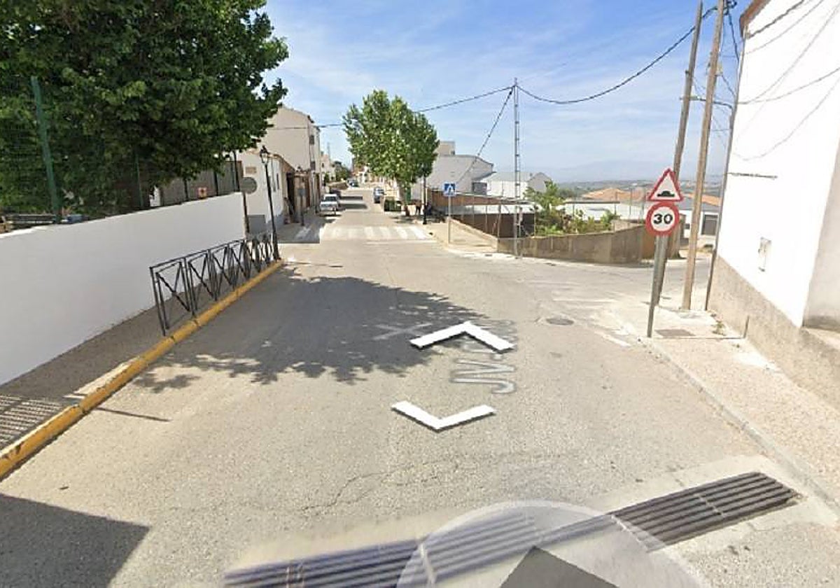 Carretera de entrada a Iznatoraf donde han ocurrido los hechos