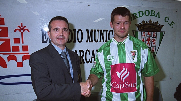 Presentación de Salenko con el Córdoba CF