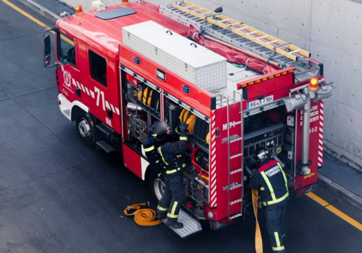 Foto de archivo de un operativo del Consorcio de bomberos de Tenerife