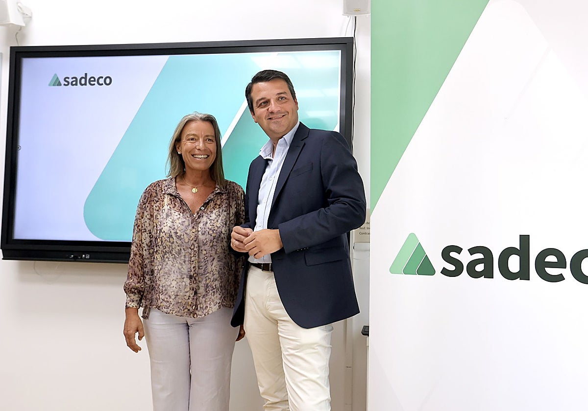 Isabel Albás y José María Bellido, en un acto en Sadeco