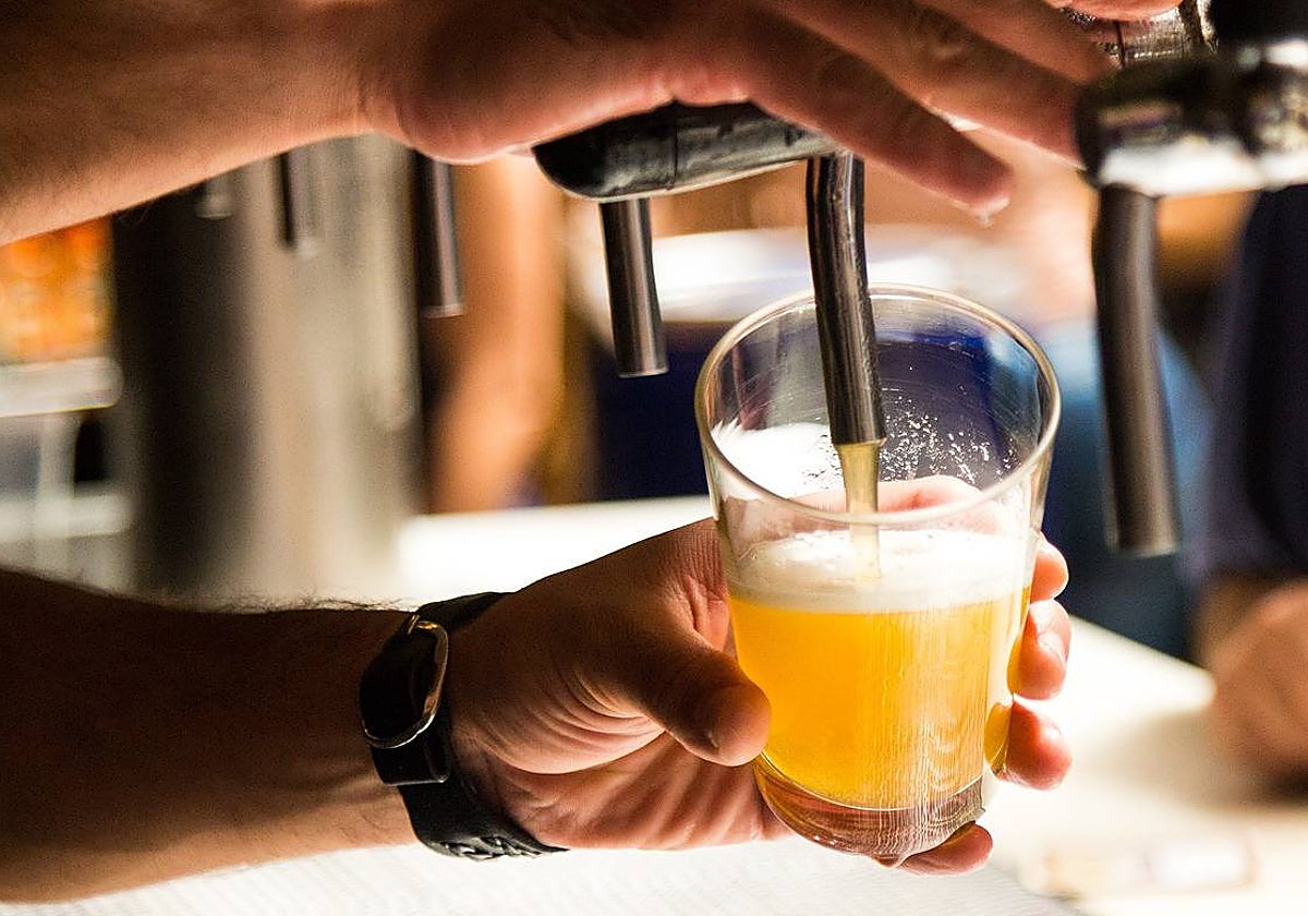 Se prohibirá la venta ambulante y el consumo de alcohol en centros docentes