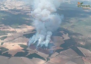 El incendio de Cuenca está casi perimetrado y se levanta el confinamiento de vecinos por el humo