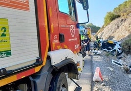 Muere una mujer en un choque frontal entre dos vehículos a la altura de Monda