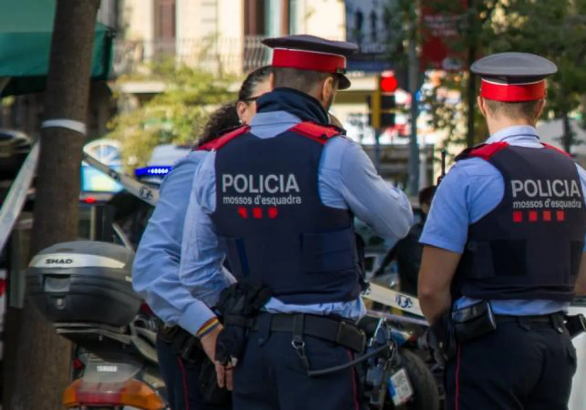 Agentes de los Mossos d'Esquadra