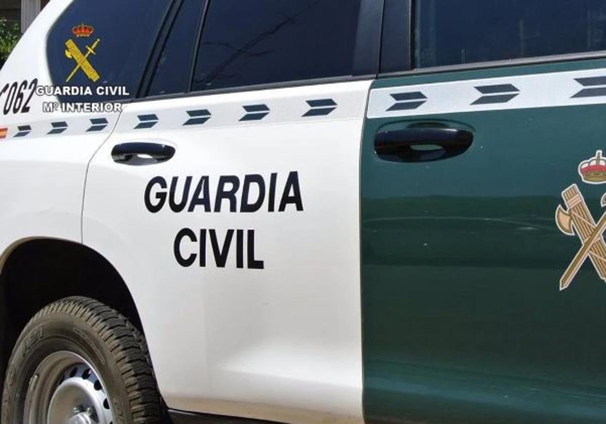 Un coche de la Guardia Civil