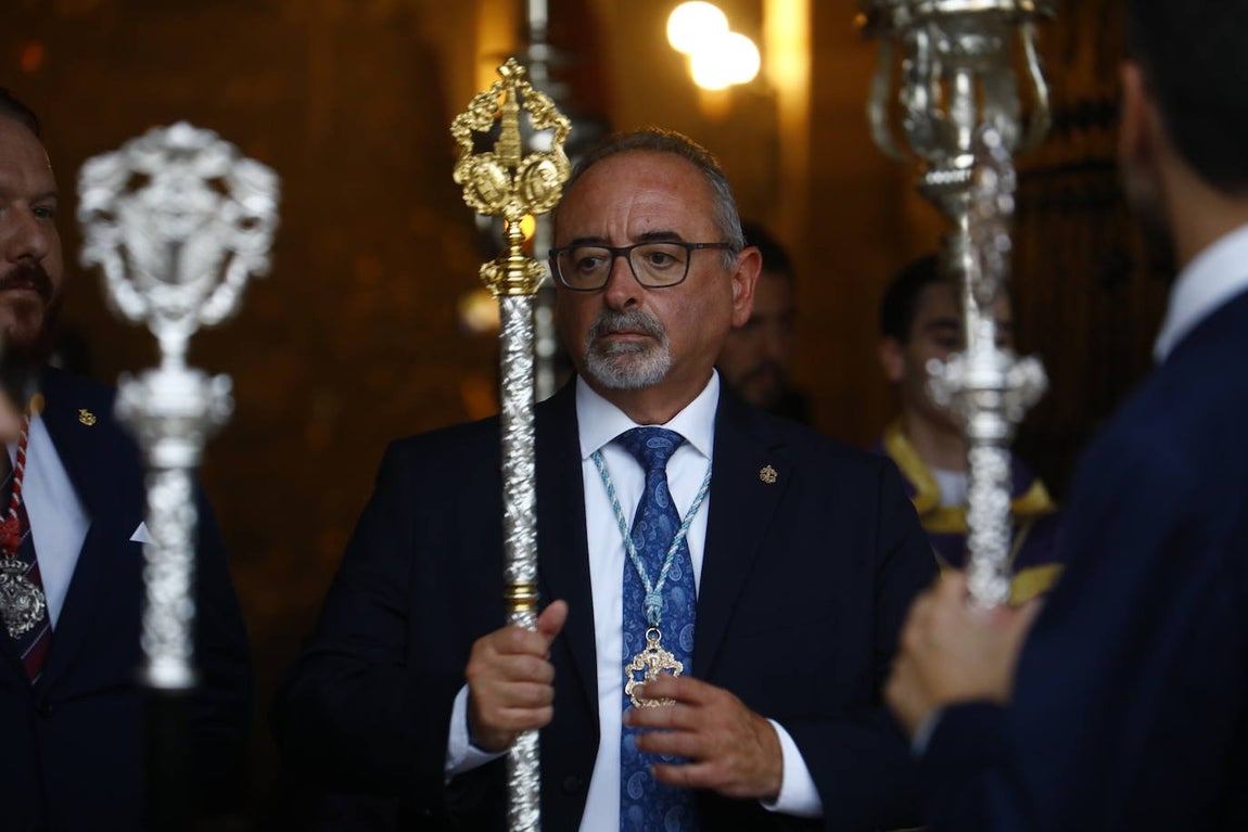 Fotos: La elegante procesión de San Lorenzo por las calles de su barrio en Córdoba