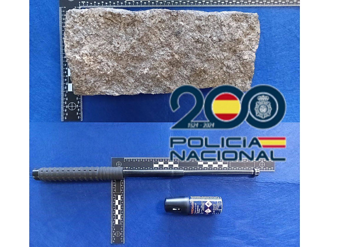 Detienen a cuatro varones tras utilizar un spray lacrimógeno y un adoquín en una pelea