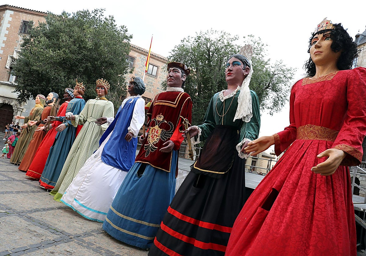 Toledo vibra en la víspera de sus fiestas