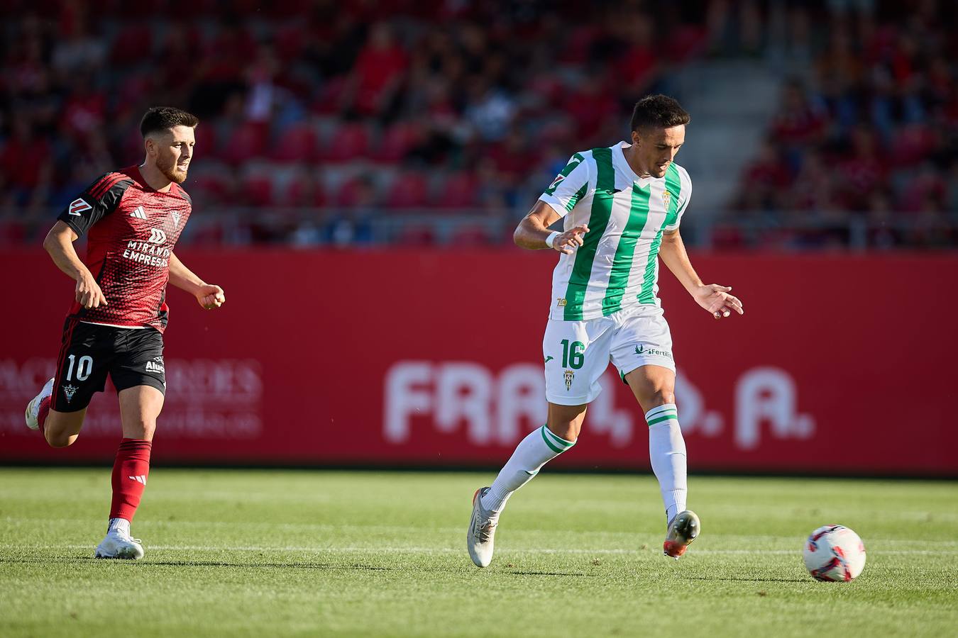 Fotos: el partido del Córdoba ante el Mirandés