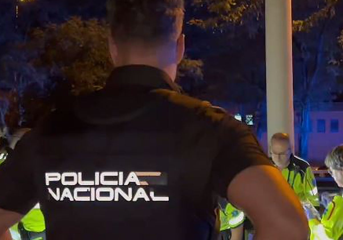 Los servicios sanitarios y la Policía, en el lugar del suceso