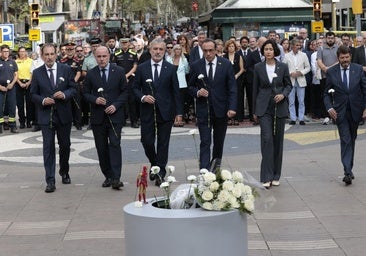 Barcelona recuerda a las víctimas de los atentados yihadistas del 17-A