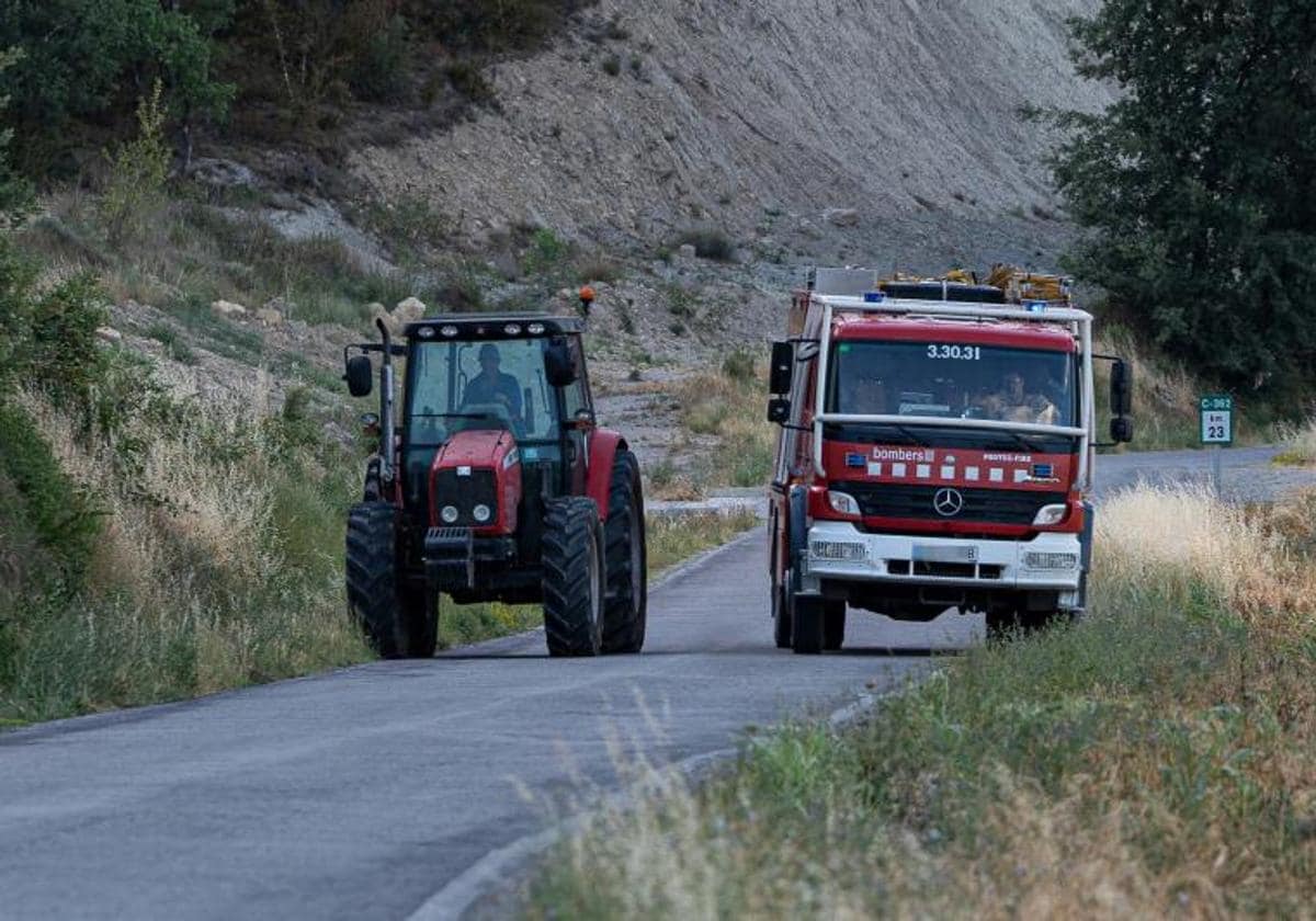 Imagen de archivo de un camión de Bomberos en un pueblo de Lérida