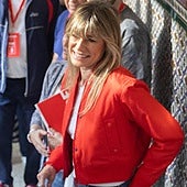 Begoña Gómez y el presidente, Pedro Sánchez, en el colegio electoral