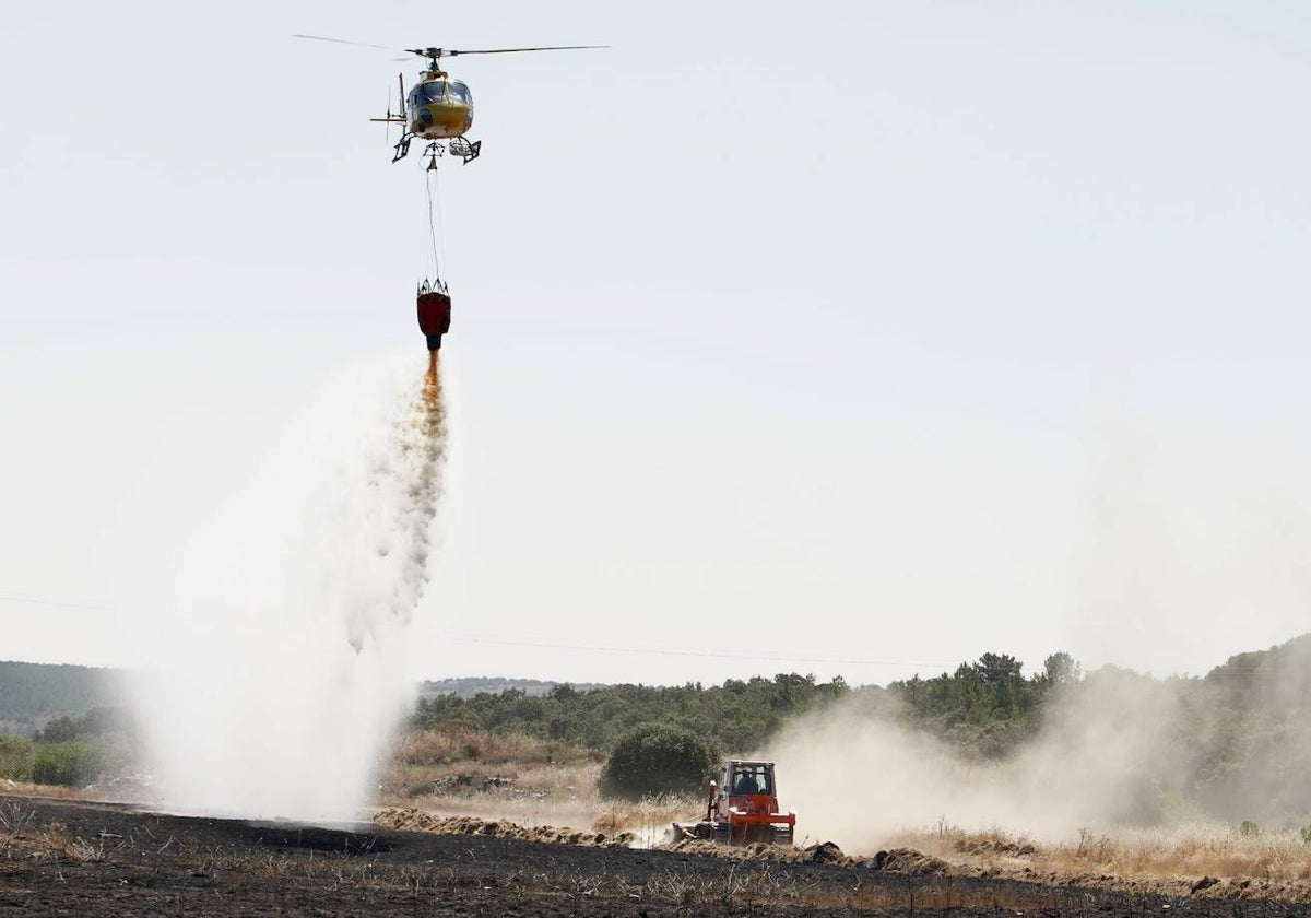 Incendio declarado en Castrillo de los Polvazares