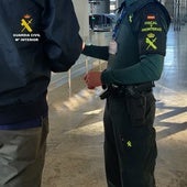 La Agencia Tributaria y la Guardia Civil interceptan en el aeropuerto de Elche un paquete con 525 gramos de cocaína