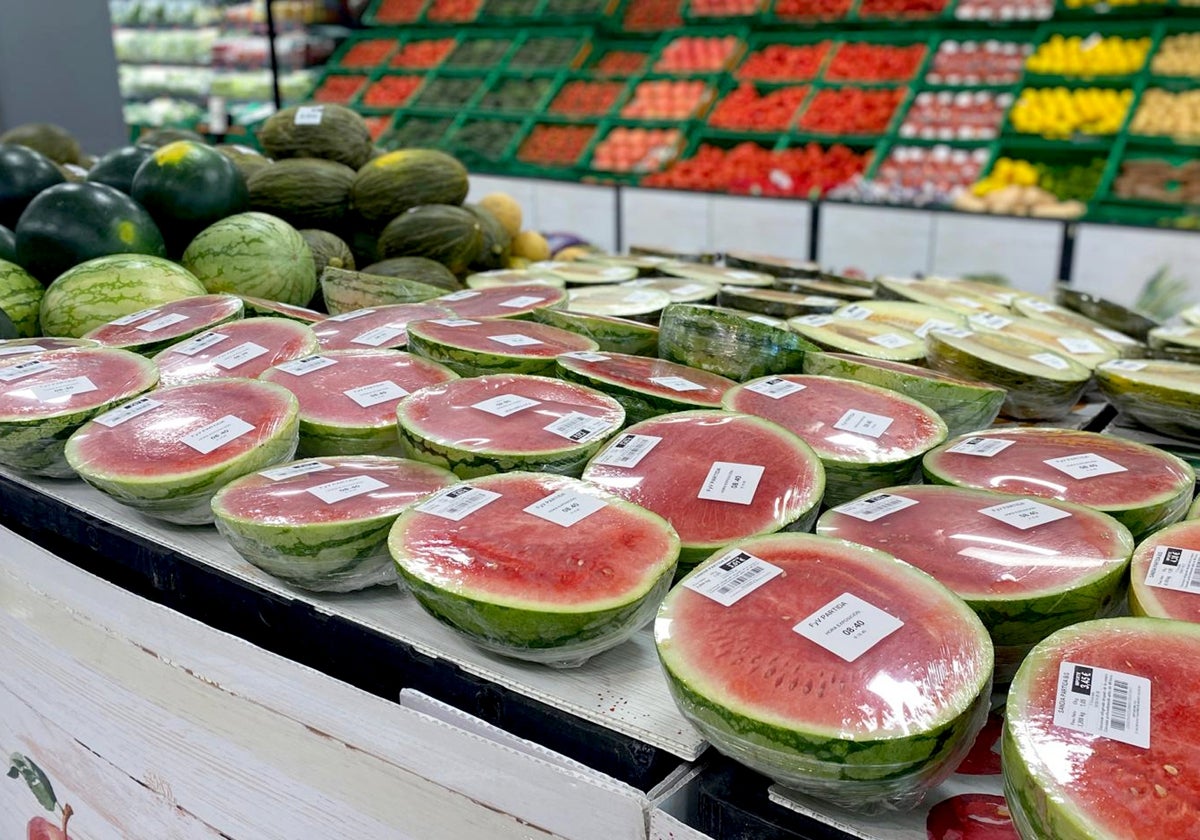 Imagen de archivo de sandías a la venta en los supermercados de Mercadona