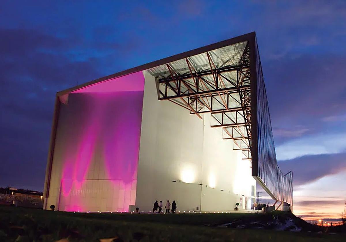 Parte trasera del auditorio Manuel Lara Catizani