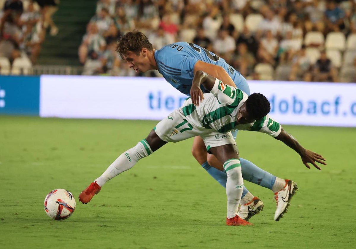 Adilsón Mendes, durante el prtido de este lunes con el Burgos