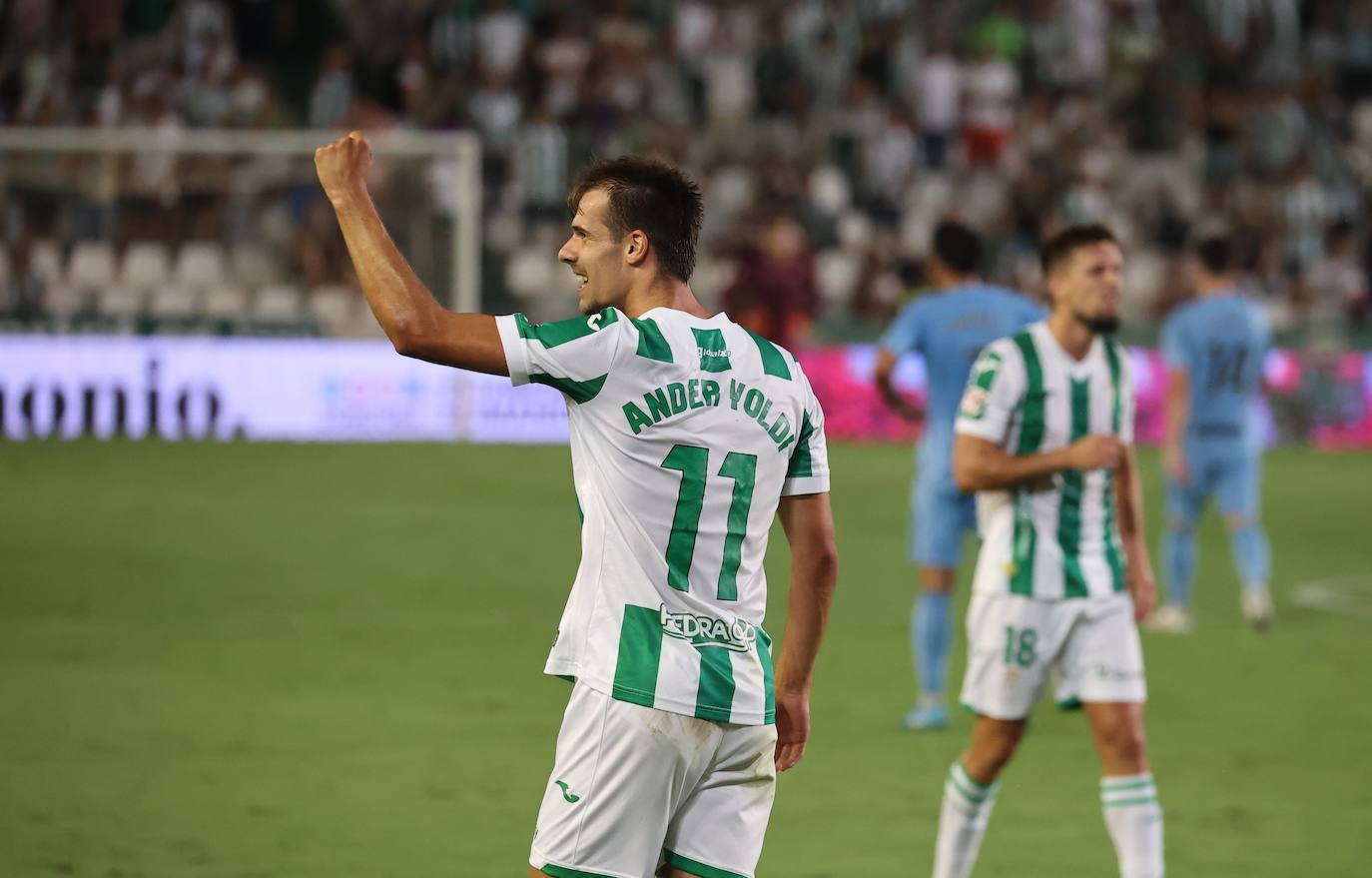 Fotos: El emocionante empate del Córdoba CF ante el Burgos en El Arcángel