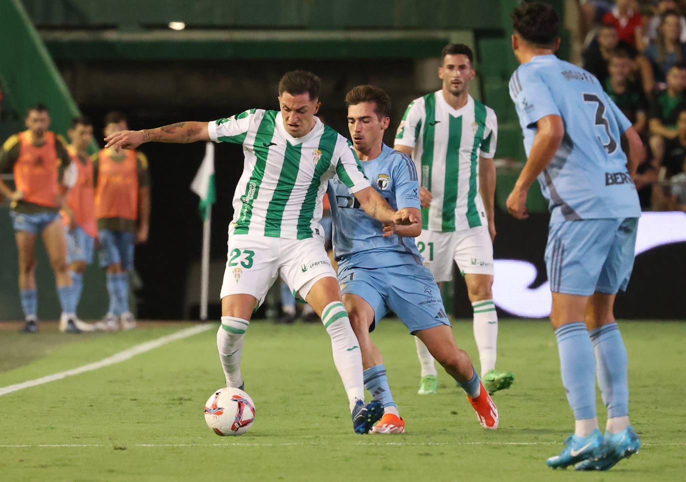 Fotos: El emocionante empate del Córdoba CF ante el Burgos en El Arcángel