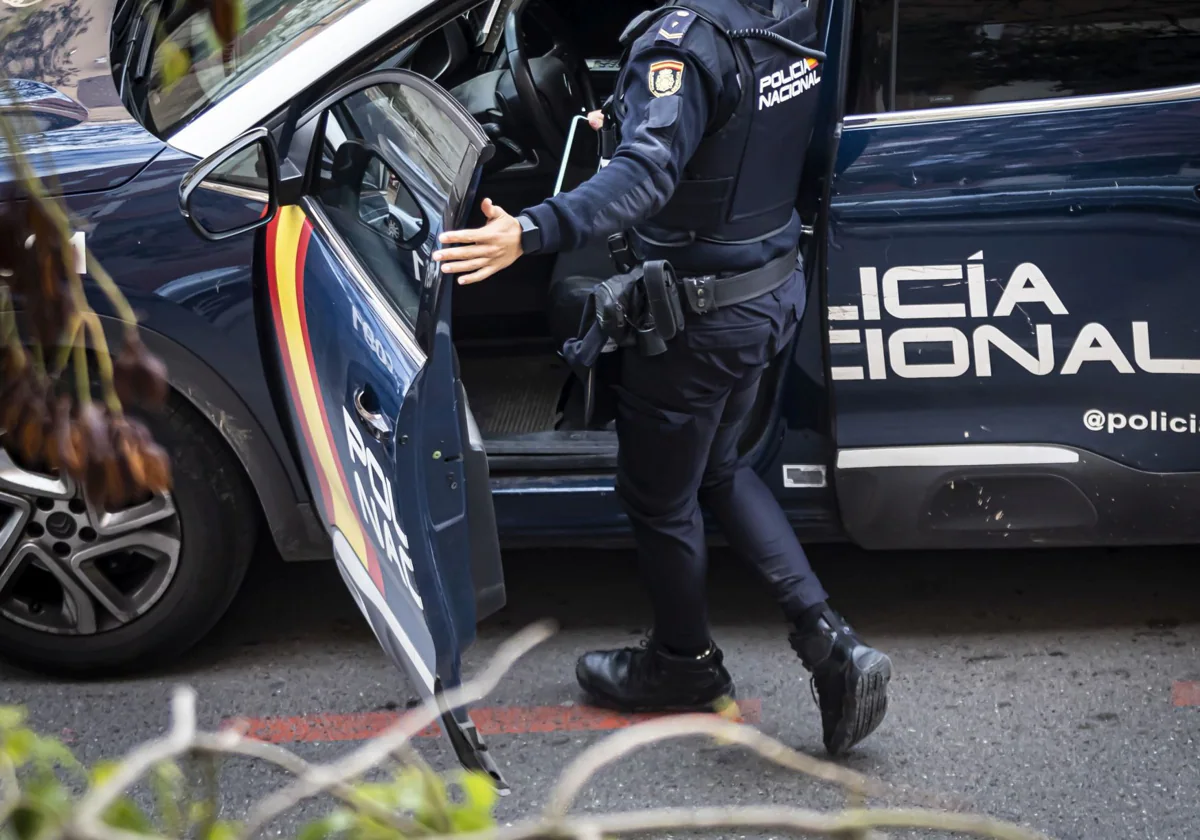 Imagen de archivo de un agente de la Policía Nacional