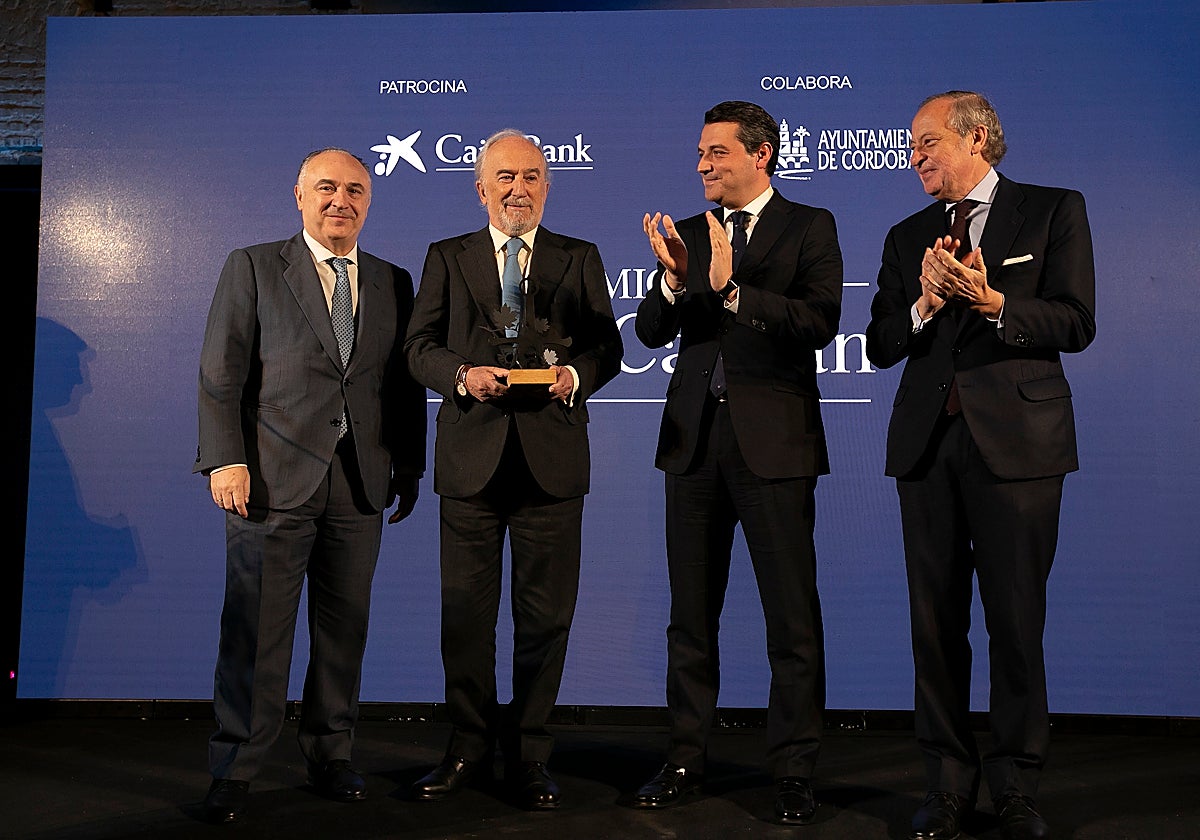 Santiago Muñoz Machado, con Juan Ignacio Zafra, José María Bellido y Álvaro Rodríguez Guitart