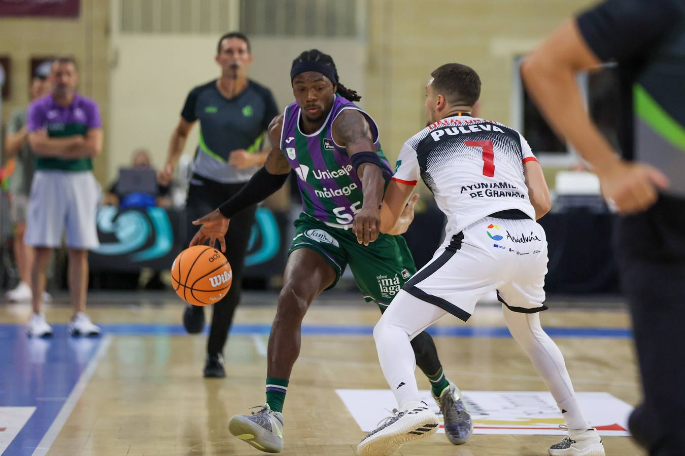 El vibrante duelo de la Copa Andalucía entre Unicaja Málaga y Covirán Granada, en imágenes