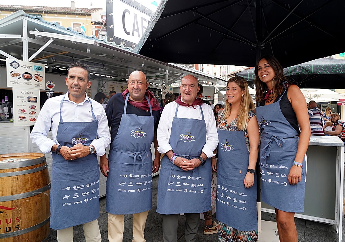 El alcalde de Valladolid, Jesús Julio Carnero, en la inauguración de la Feria de Día de las Fiestas de la Virgen de San Lorenzo de la capital