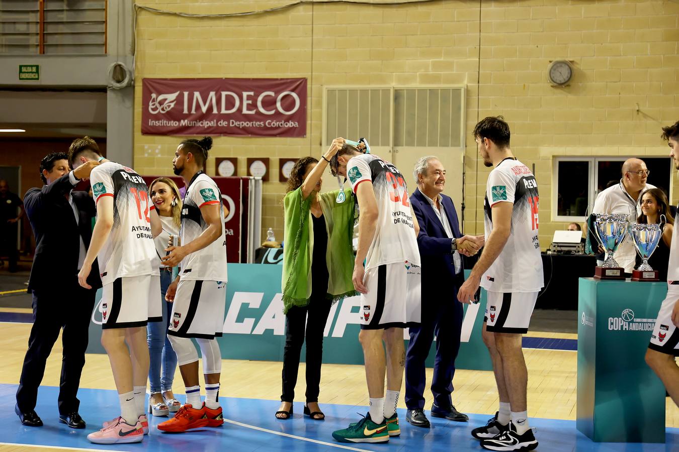 El vibrante duelo de la Copa Andalucía entre Unicaja Málaga y Covirán Granada, en imágenes