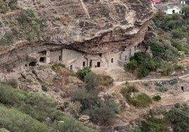 El sendero de Canarias que recorre 'Montañas Sagradas' y pasa por un 'Risco Maldito'