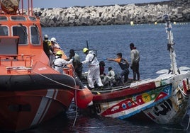 Continúa el goteo de llegadas de inmigrantes a