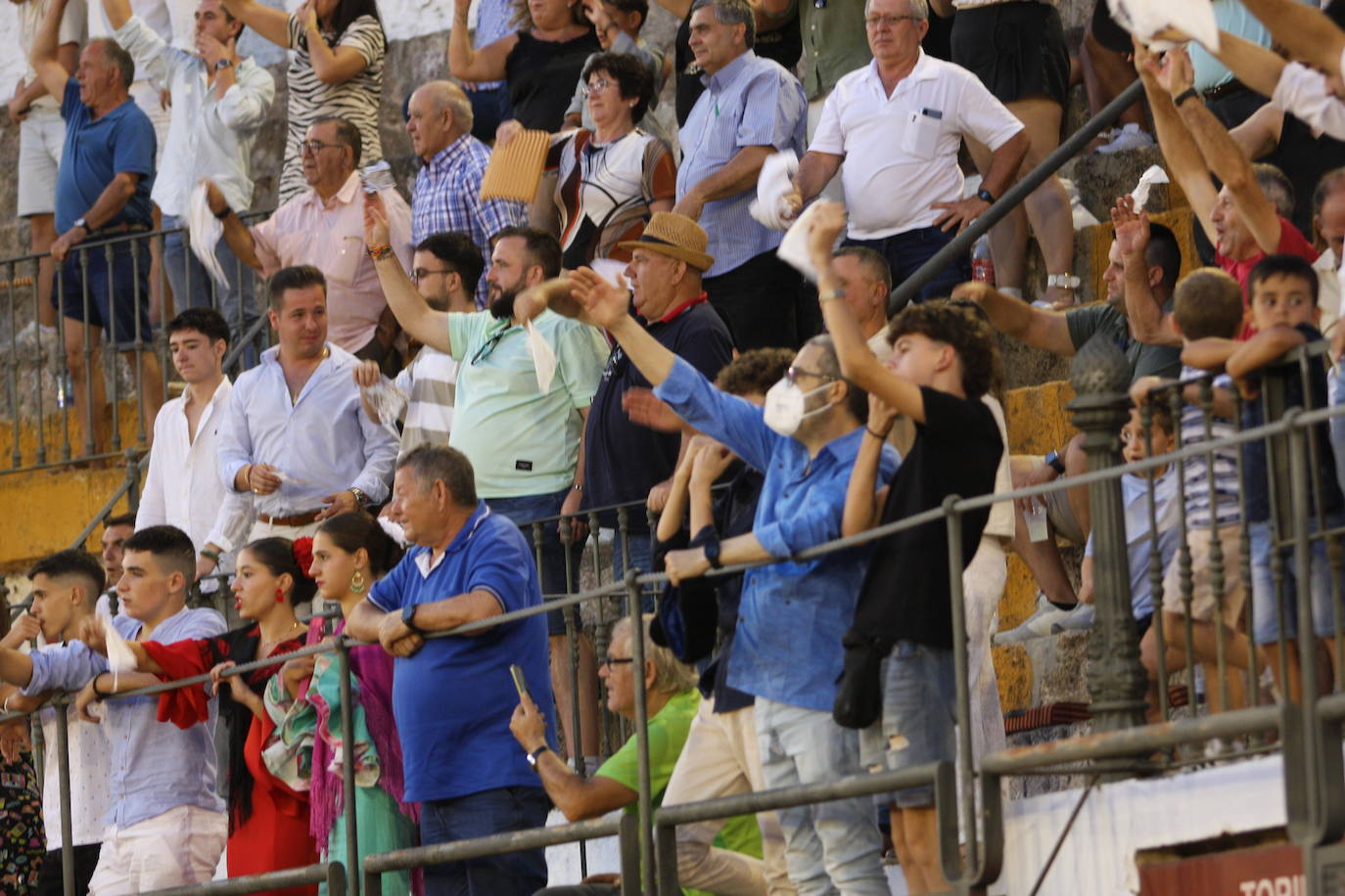Fotos: la triunfal corrida de Priego de Córdoba