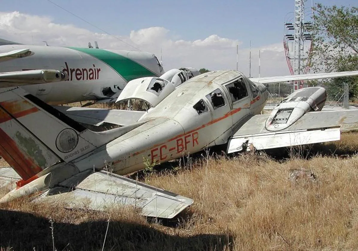 Imagen de archivo de un avión abandonado