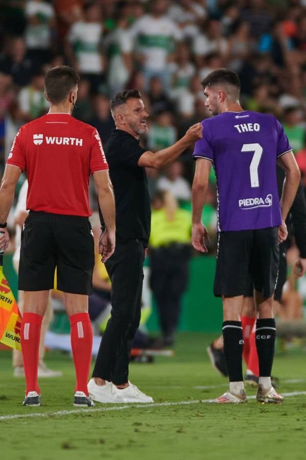 Fotos: el encuentro entre el Elche y el Córdoba CF