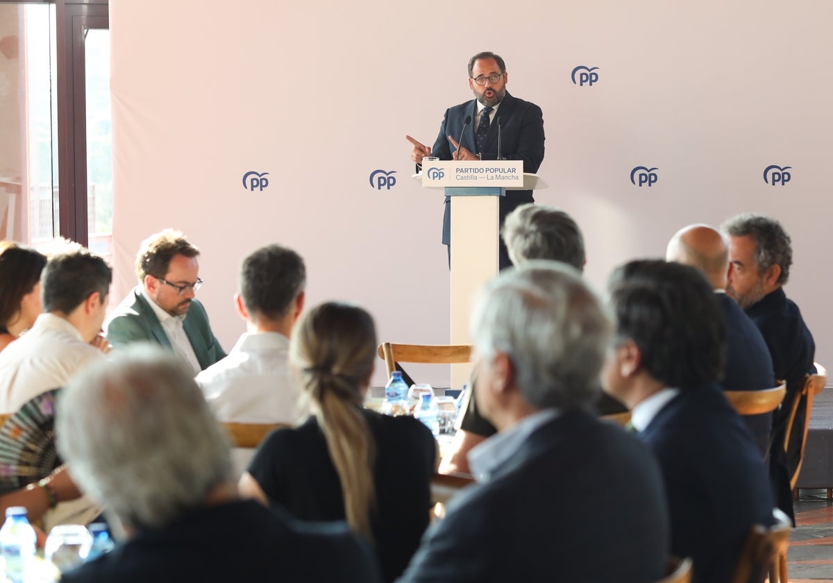 Núñez, en su intervención en el desayuno informativo celebrado en Toledo