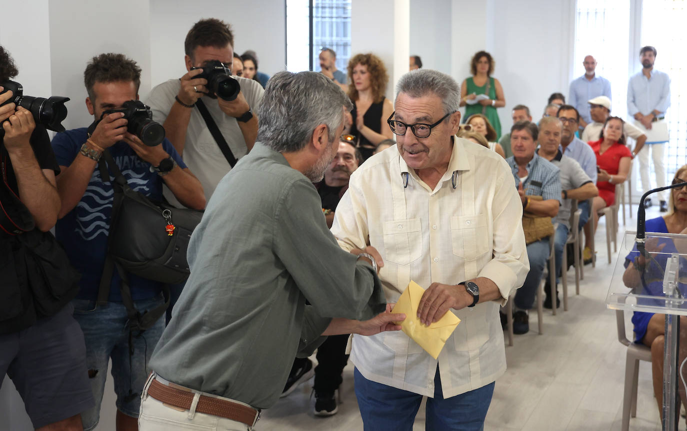 Fotos: la entrega de llaves de los nuevos alojamientos para mayores en Córdoba