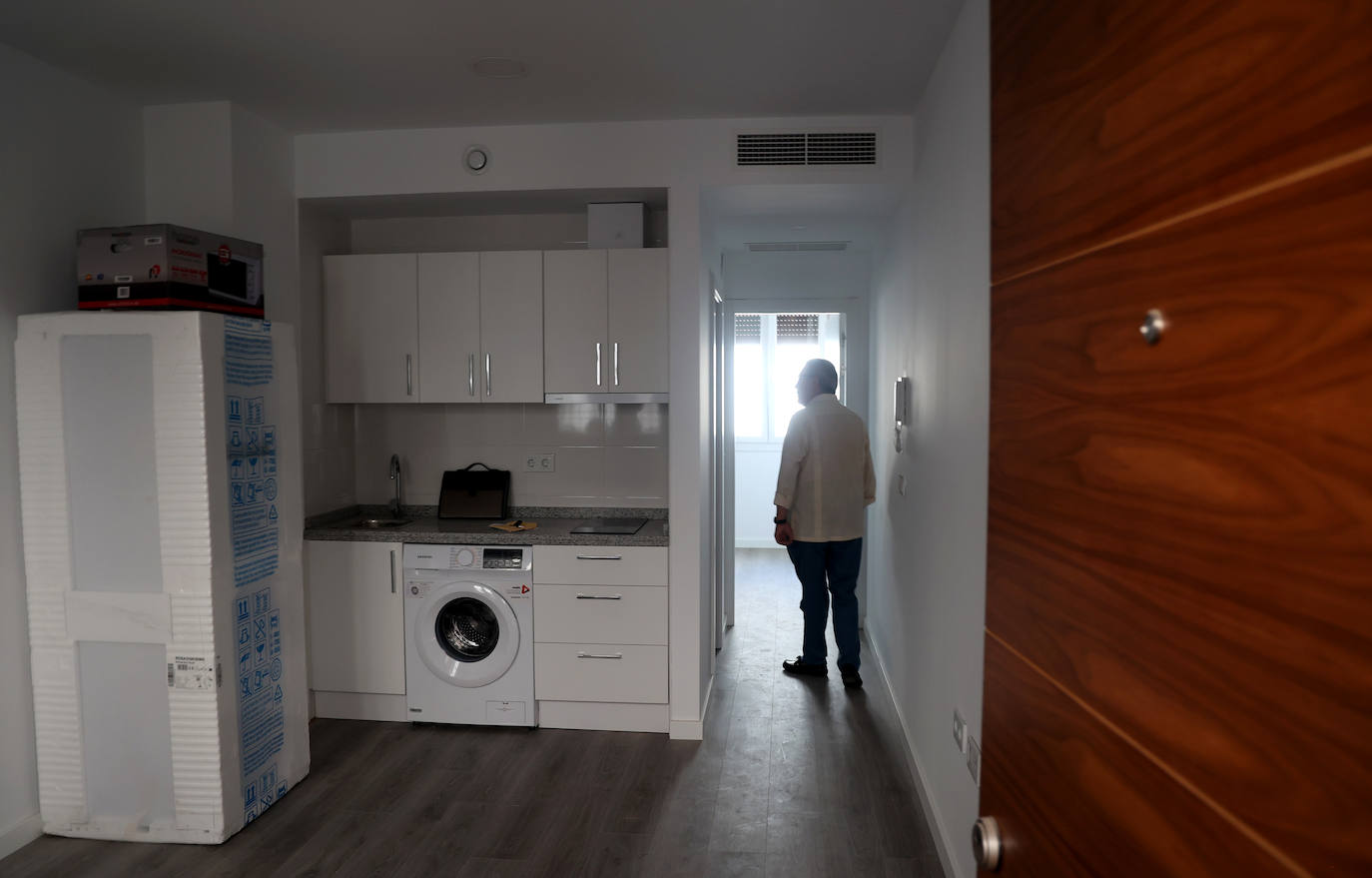 Fotos: la entrega de llaves de los nuevos alojamientos para mayores en Córdoba