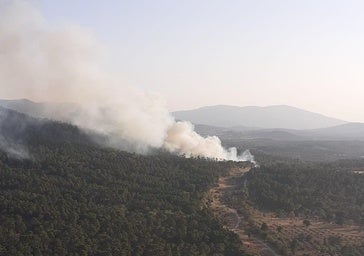 Detenido un bombero voluntario por prender fuegos para sentirse «útil»