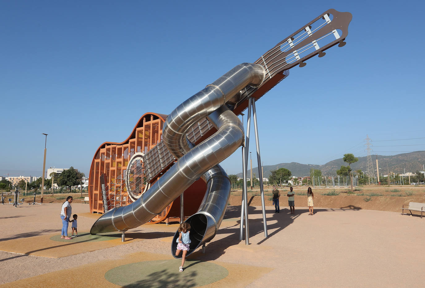 El flamenco tobogán que hace las delicias de los más pequeños en Córdoba