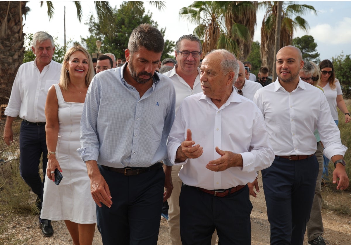 Mazón este miércoles en Monforte del Cid, donde ha participado en un acto con agricultores