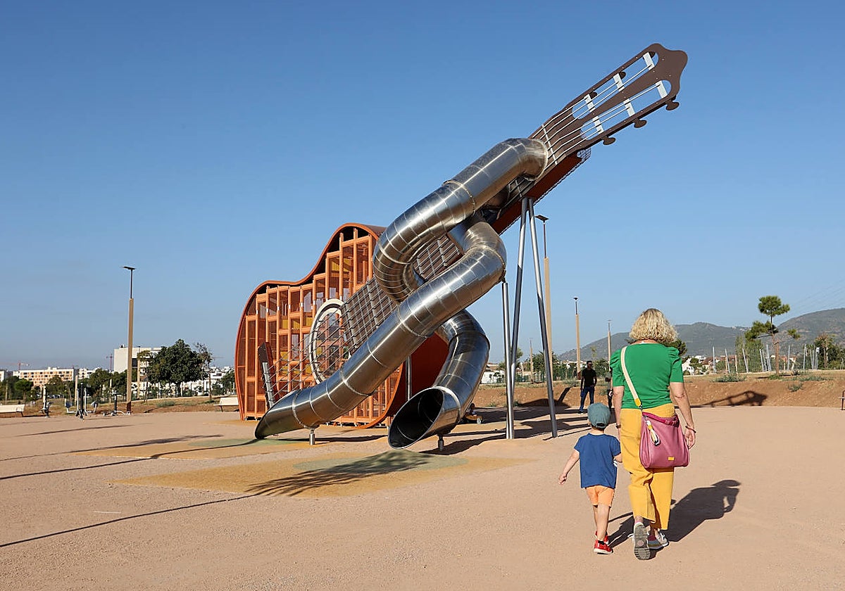 El flamenco tobogán que hace las delicias de los más pequeños en Córdoba