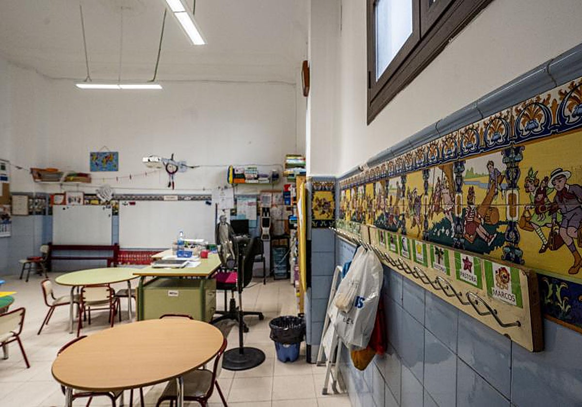 Imagen de archivo de una clase vacía de un colegio de Valencia