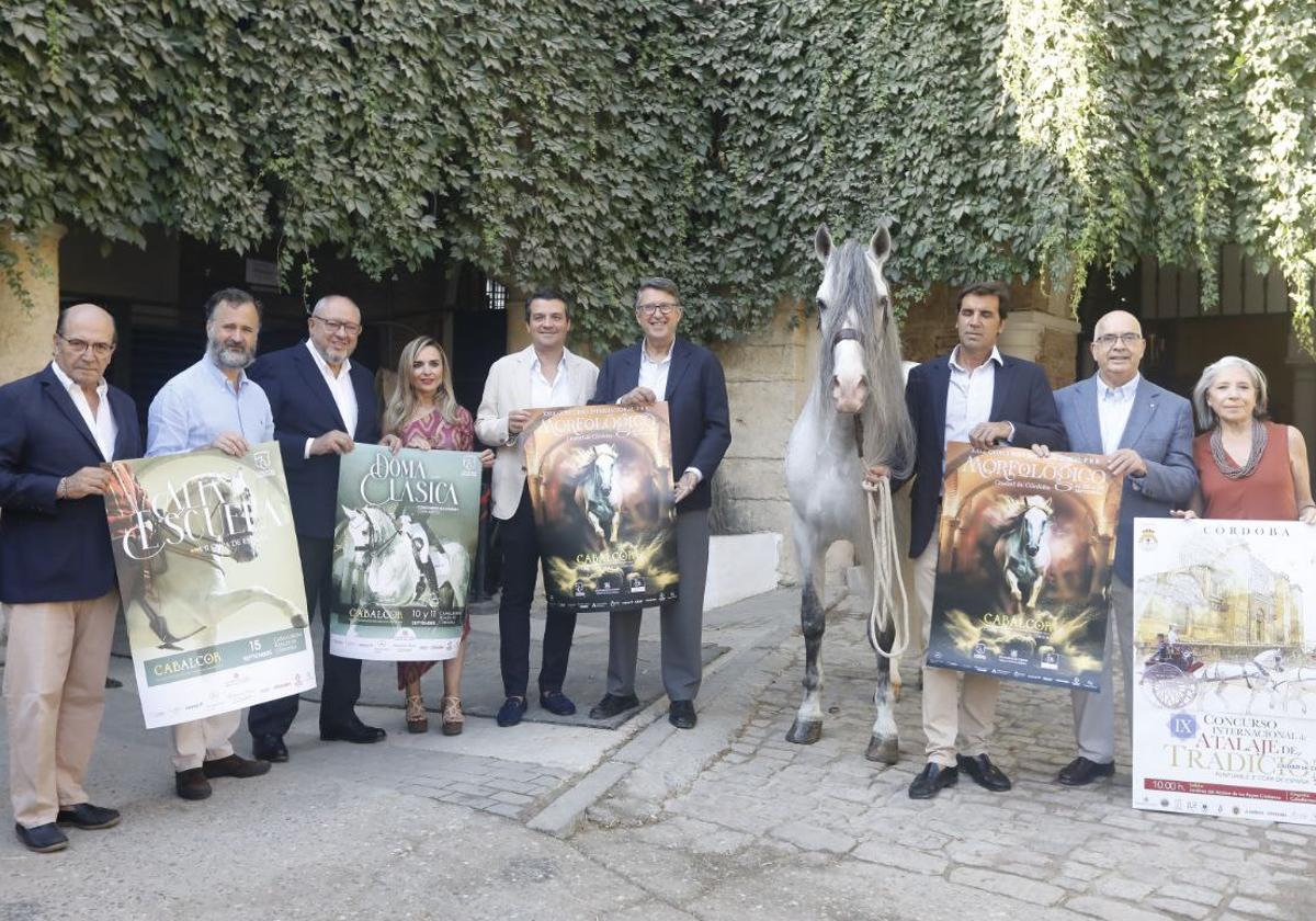 Un momento de la presentación de Cabalcor, este viernes