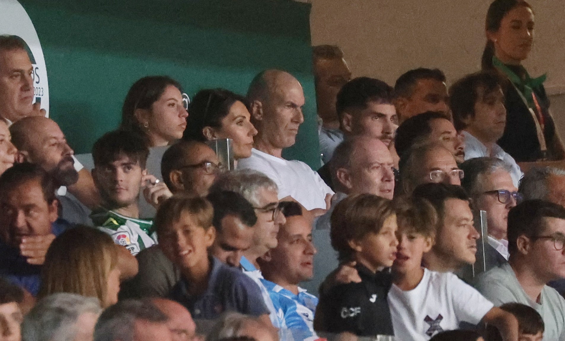 Las mejores imágenes del intenso derbi entre el Córdoba y el Málaga