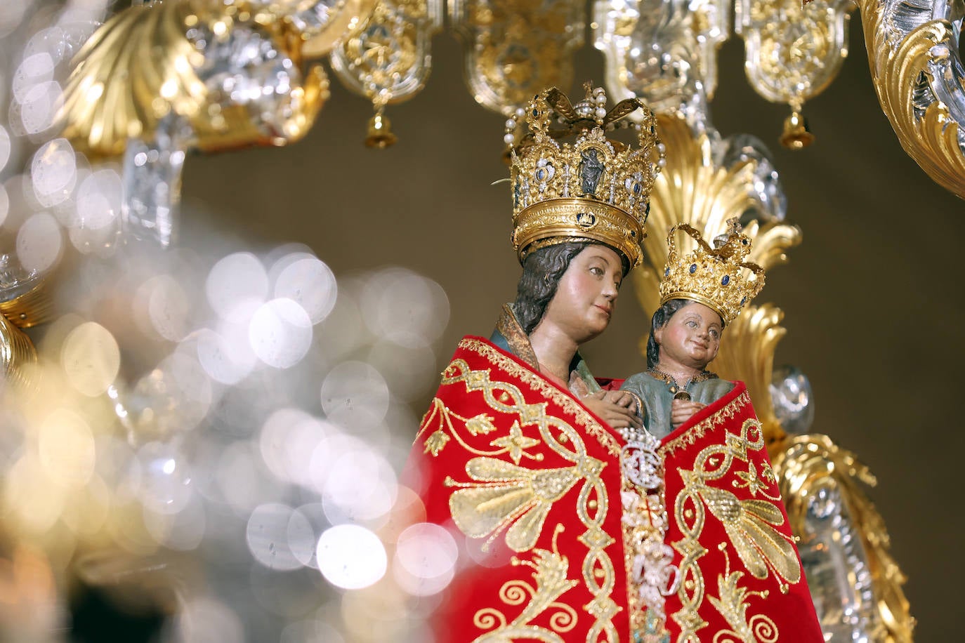 La solemne misa por el día de la Virgen de la Fuensanta, en imágenes