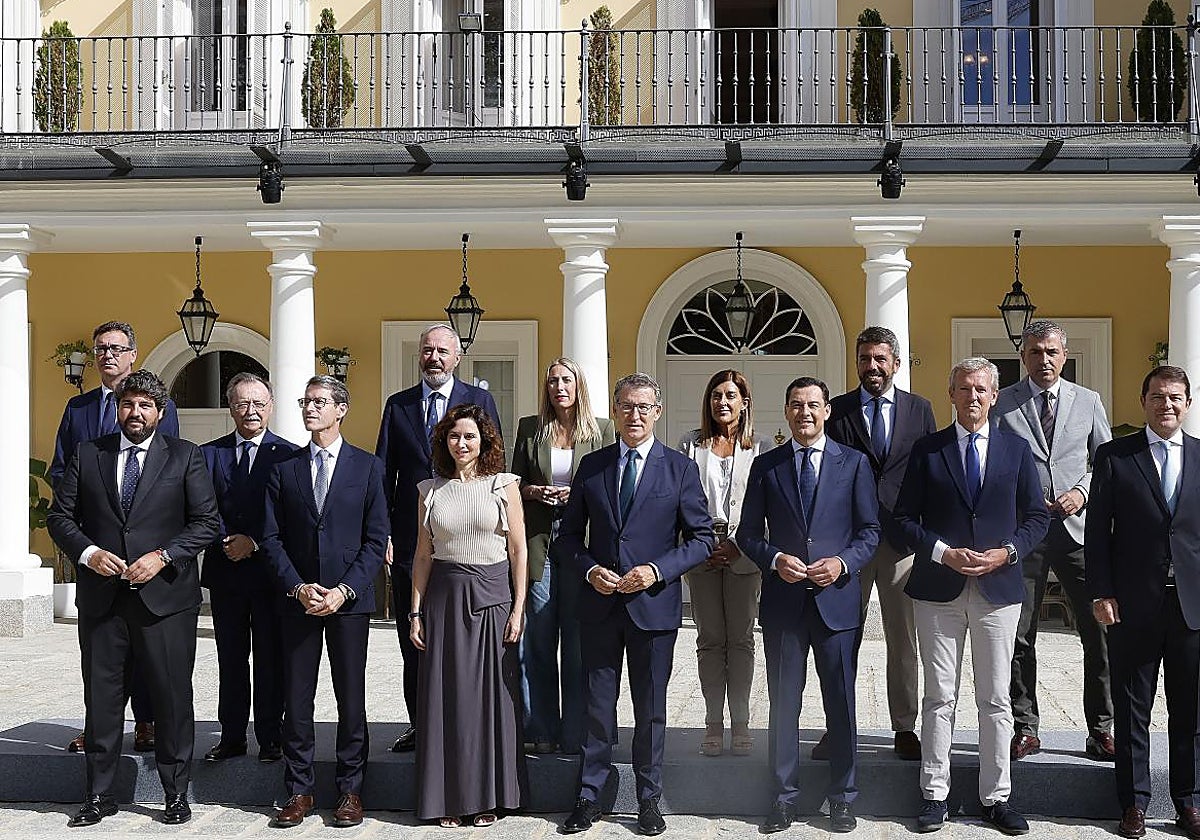 Los barones del PP en la cumbre de presidentes celebrada el pasado viernes