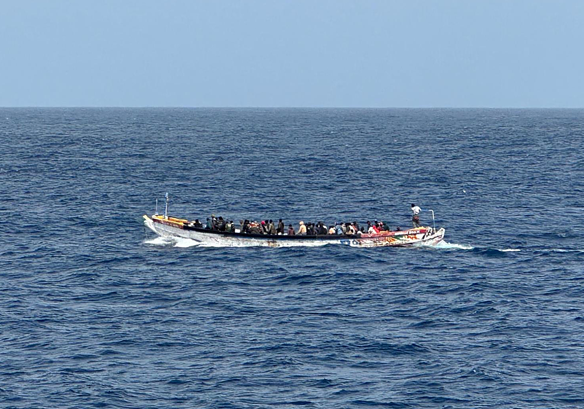 La Armada senegalesa intercepta una embarcación con 164 migrantes al sur de las costas de Dakar