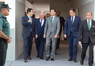 El presidente de la Junta inaugura la nueva Ciudad de la Justicia de Lucena