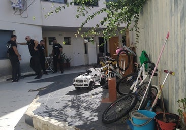 Recuperan en tres días 15 pisos en un edificio okupado de Esquivias hace casi dos décadas